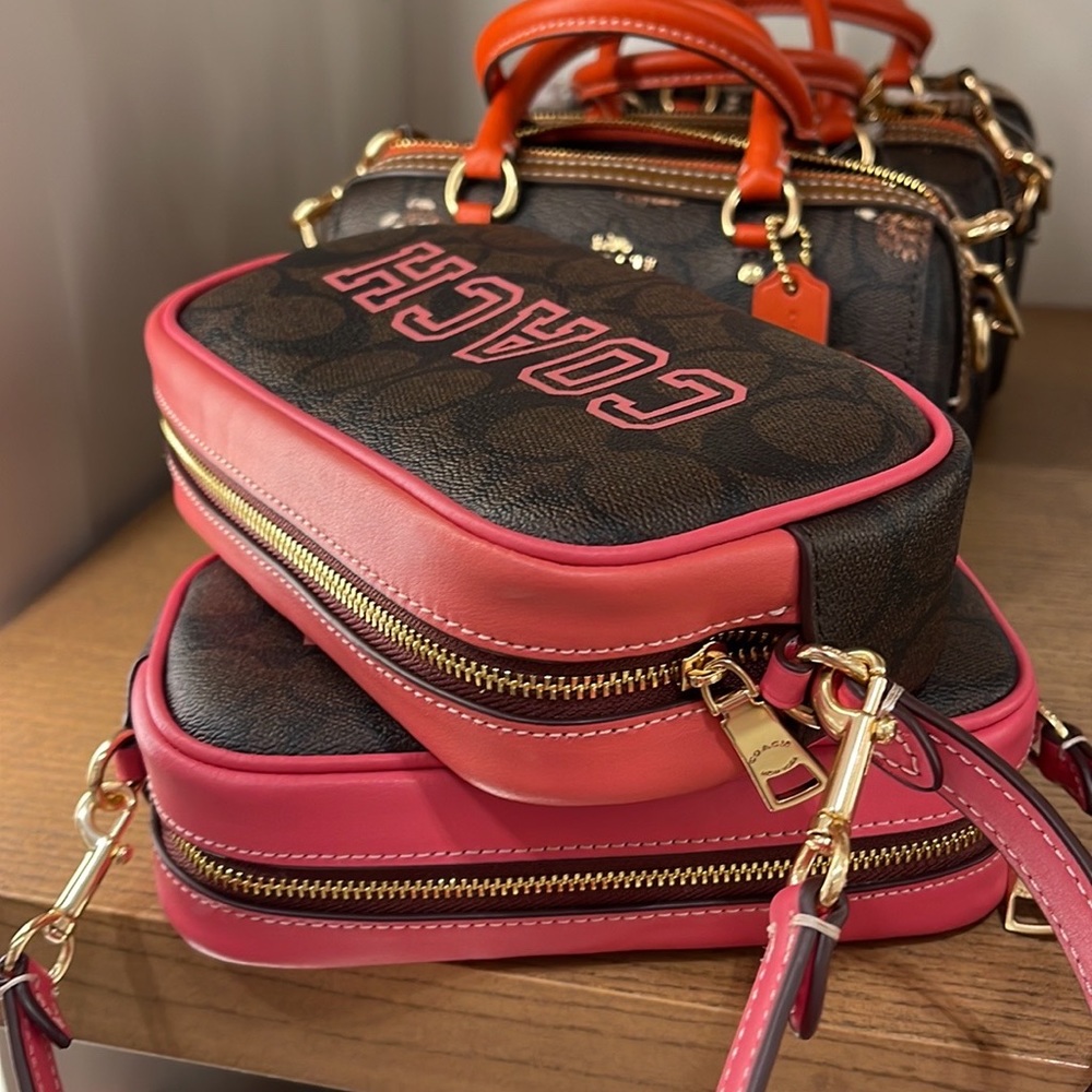 Coach Jamie Wristlet In Signature Canvas With Varsity Motif
IM/Brown/Watermelon - Picture 8 of 16